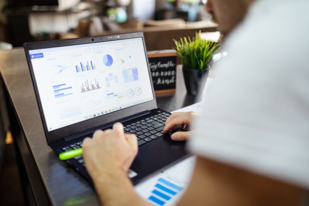 Maximizing Lead Quality over Quantity: A Strategic Approach to Better Customer Acquisition through AI-Driven CRM Automation and Ad Tech Solutions